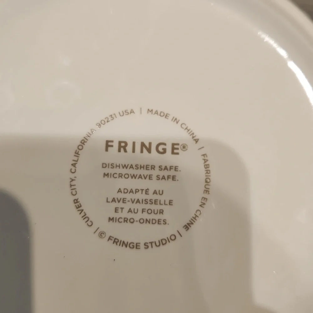 NWOT Fringe All Magic half kitty Cat Food Dish